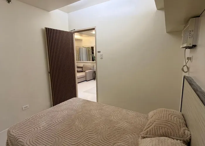 Fireworks View 2 Bedroom - Reynil 3* Manila